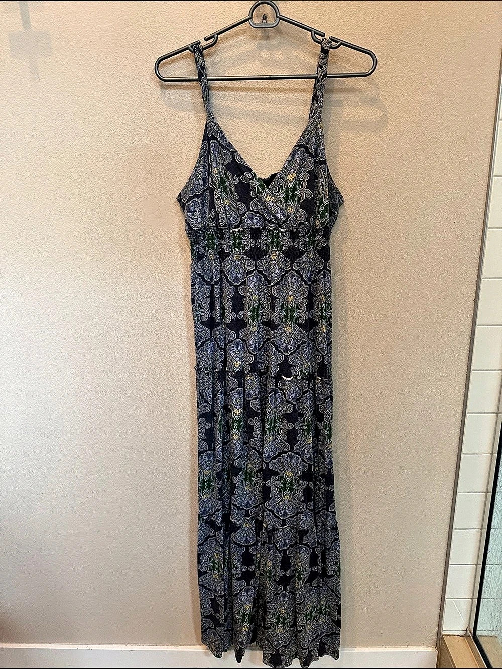 Tommy Hilfiger Paisley Maxi Dress in Blue & Green Size Medium
